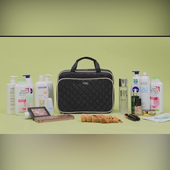 Large Travel Essentials Organizer, Makeup Case with Hanging Hook for Acc… - Picture 5 of 15